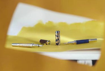 AUX TROIS ARCHERS présente la collection Montblanc Masters of Art Hommage à Vincent Van Gogh