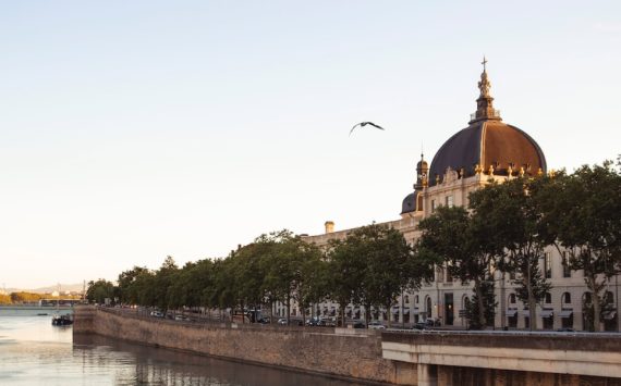 Le Grand Hôtel-Dieu mise sur l&rsquo;art et la gastronomie pour animer son été