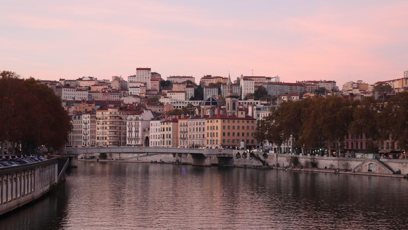 Mobilisation solidaire pour les commerçants de la Presqu&rsquo;île de Lyon : une cagnotte lancée pour soutenir les commerces touchés